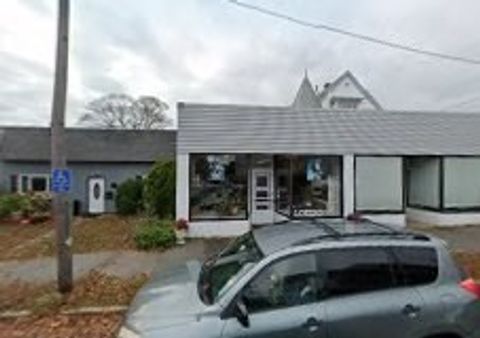 Photo of 33 Lexington Ave, Gloucester, MA 01930 (MLS # 73492823)