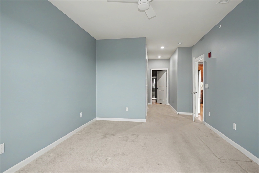 11 Peters Farm Way #409, Westborough, MA Photo #16
