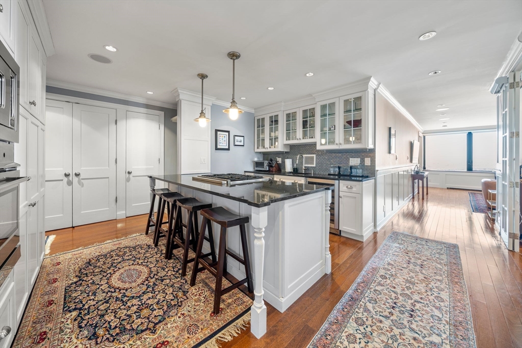 65 East India Row 33C