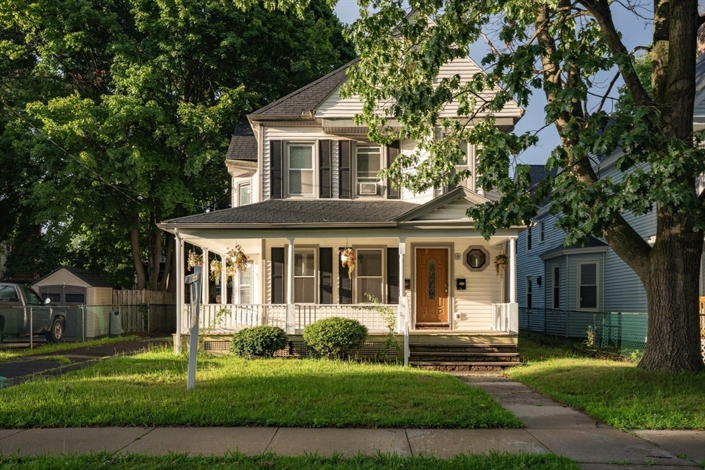 Photo of 51 View St, Holyoke, MA