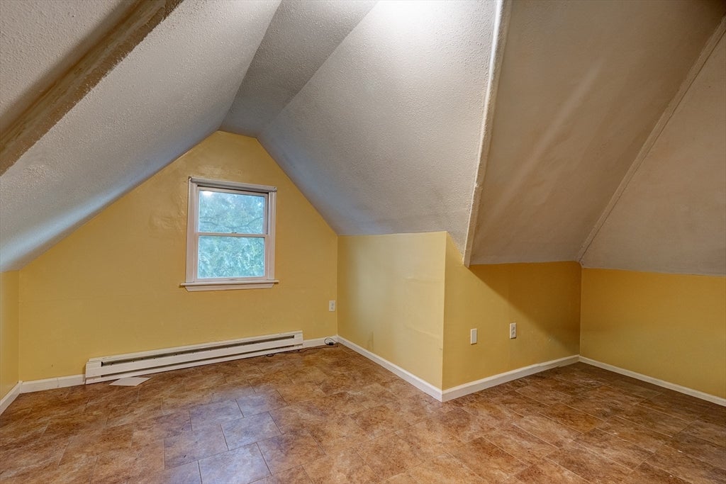 51 View St, Holyoke, MA, 51 View St, Holyoke, MA Photo #19