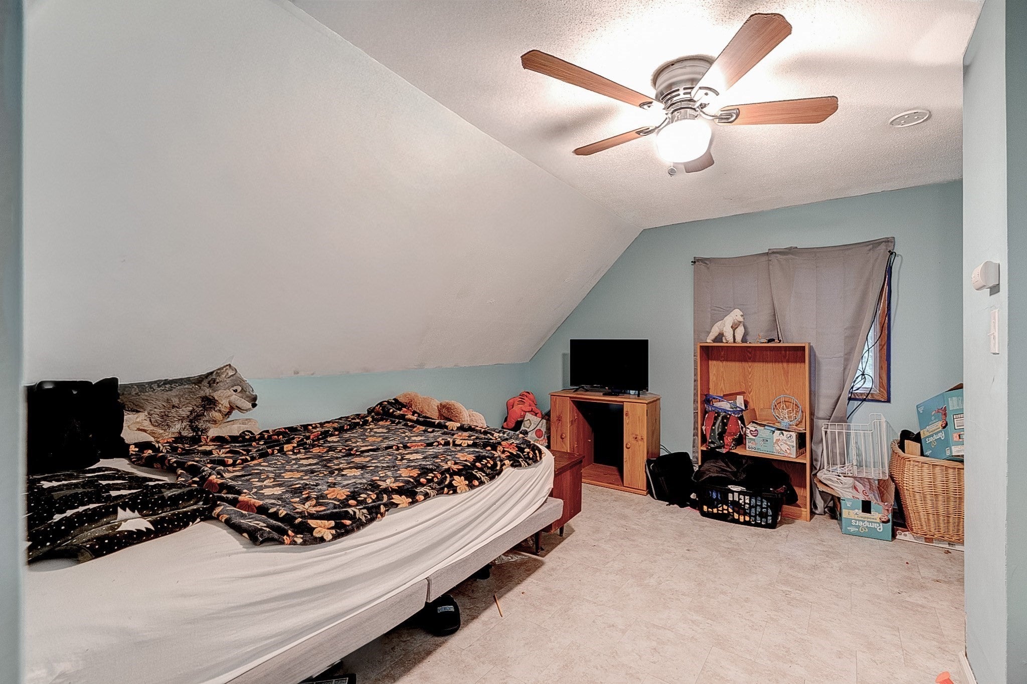 51 View St, Holyoke, MA, 51 View St, Holyoke, MA Photo #18