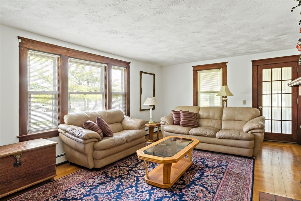 28 Central Ave