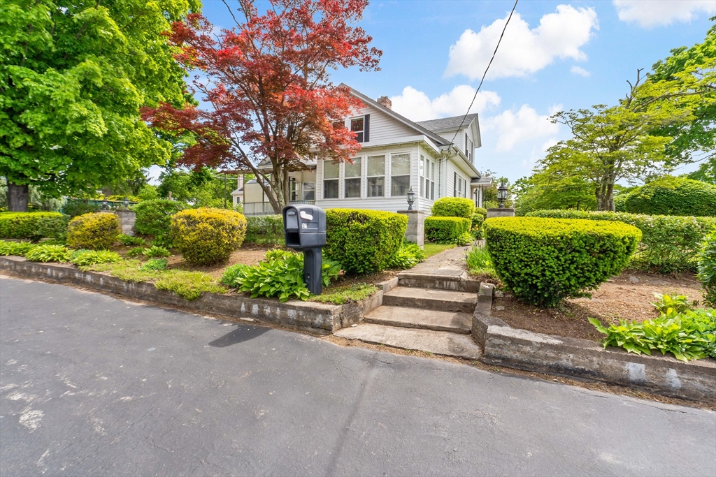 28 Central Ave