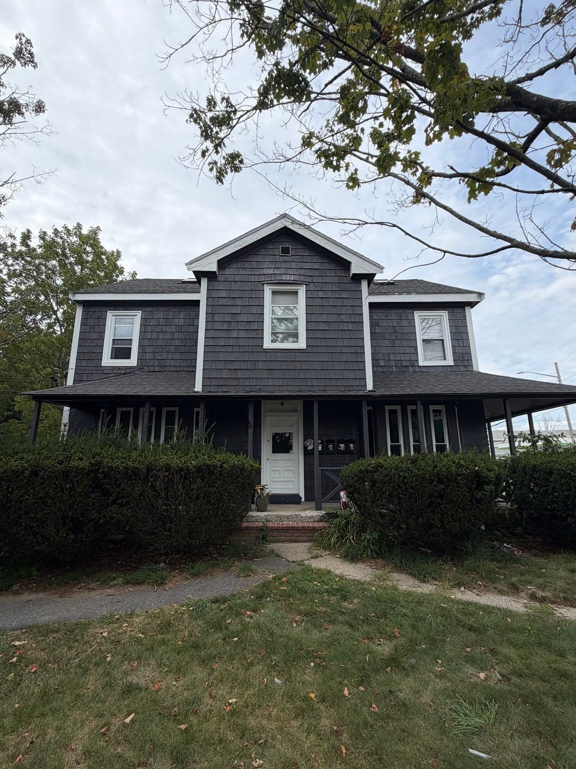 847 Pearl St