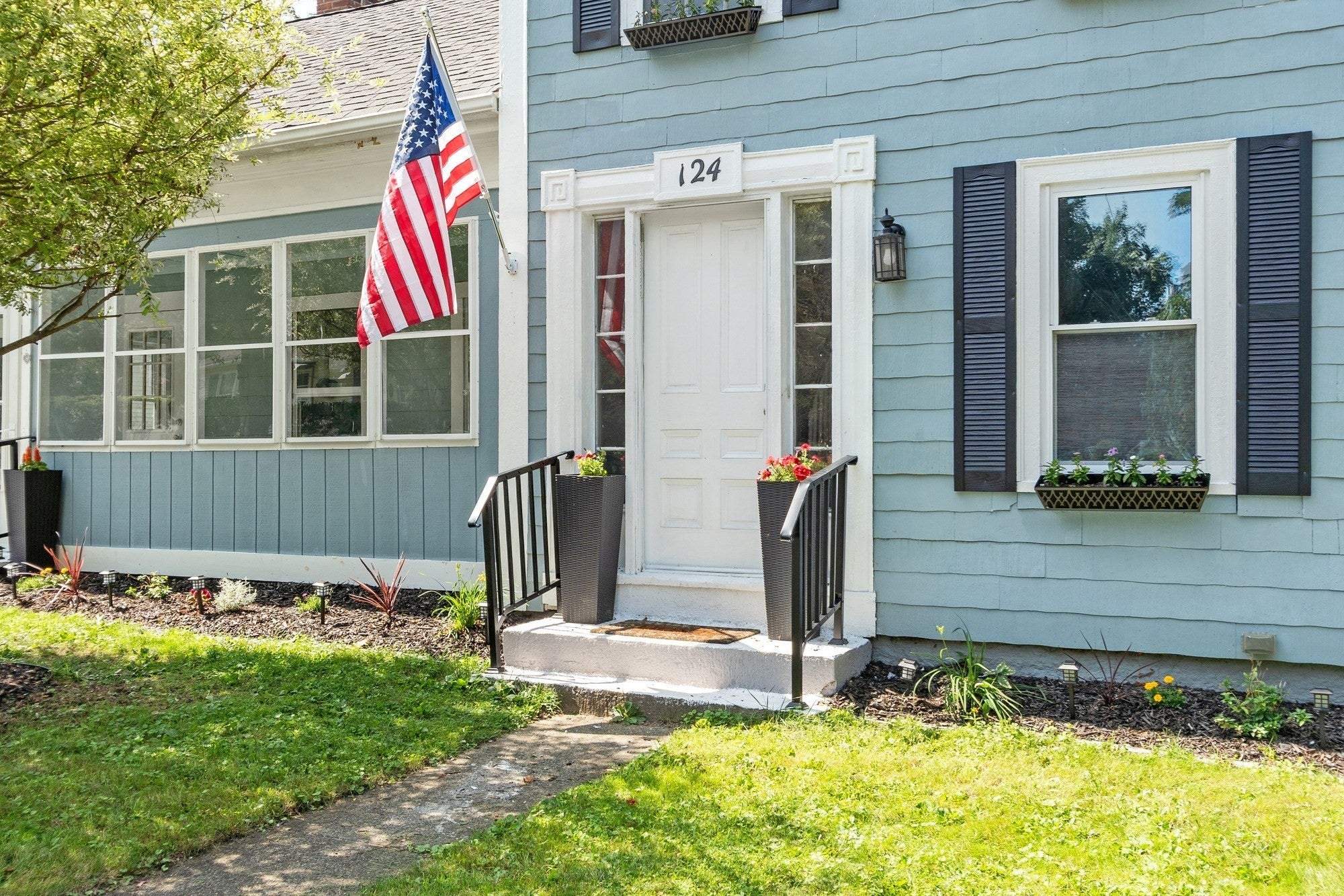124 Southbridge Rd