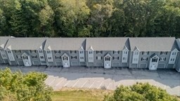 124 Tennis Plaza Rd 40