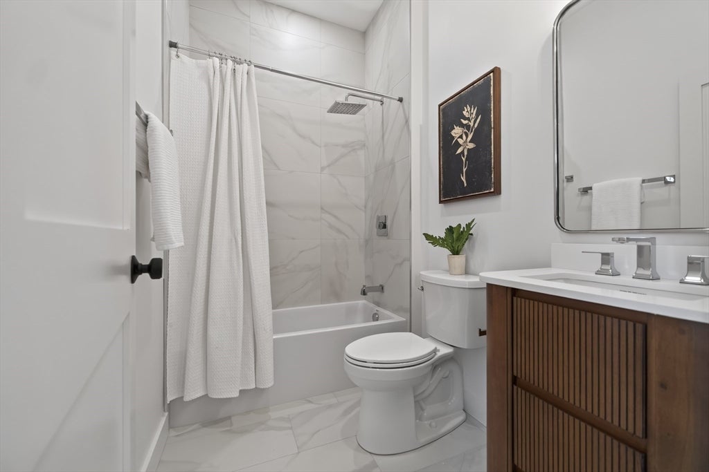 2 Readfield Place #1, Boston, MA, 2 Readfield Place #1, Boston, MA Photo #9