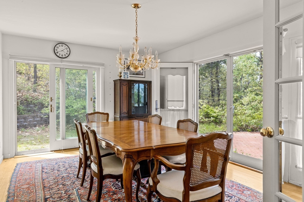 Chatham, Massachusetts 02650, United States, 3 Bedrooms Bedrooms, ,3 BathroomsBathrooms,Residential,Active,134406