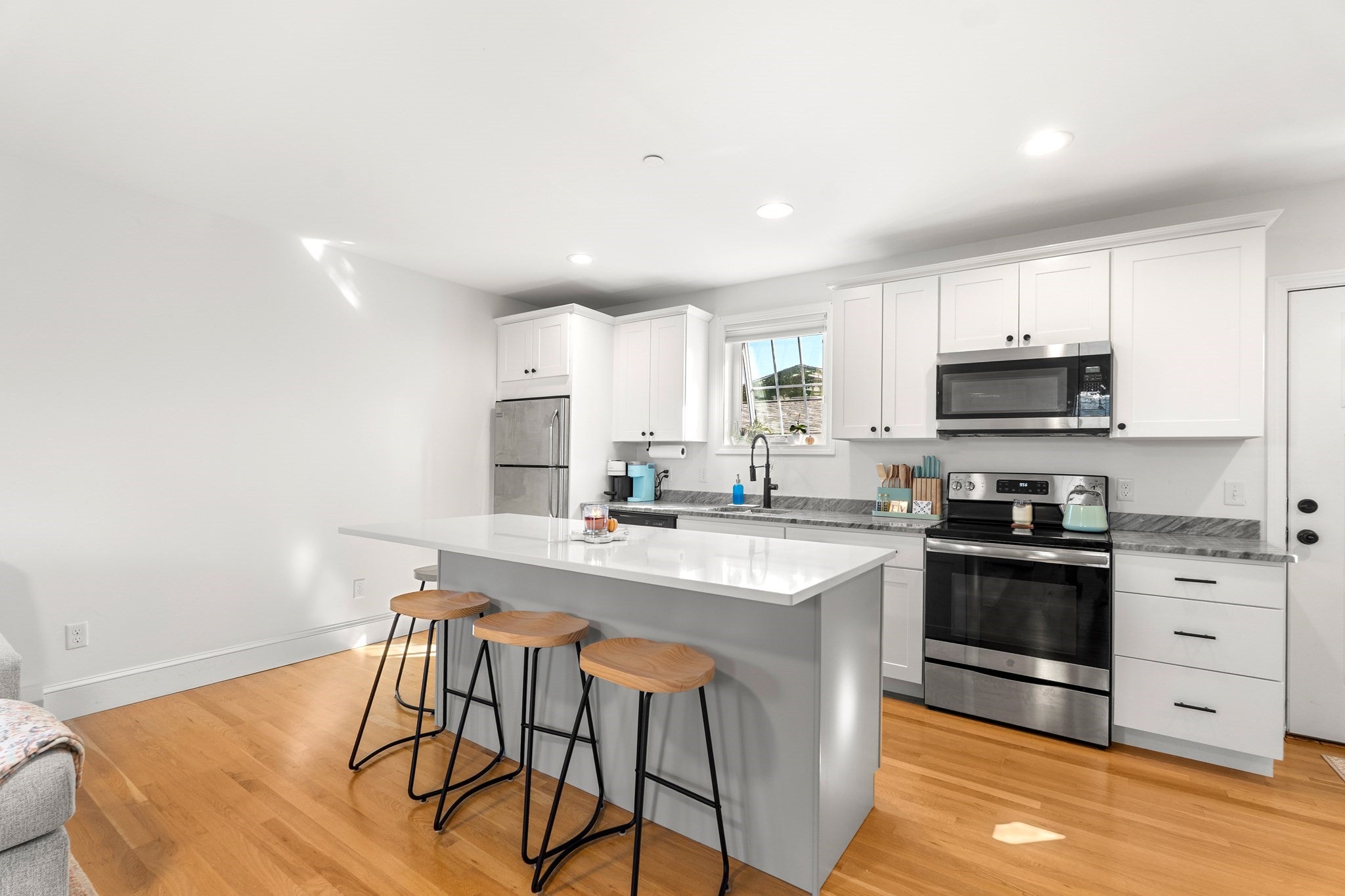 224 Court Street #3, New Bedford, MA, 224 Court Street #3, New Bedford, MA Photo #6