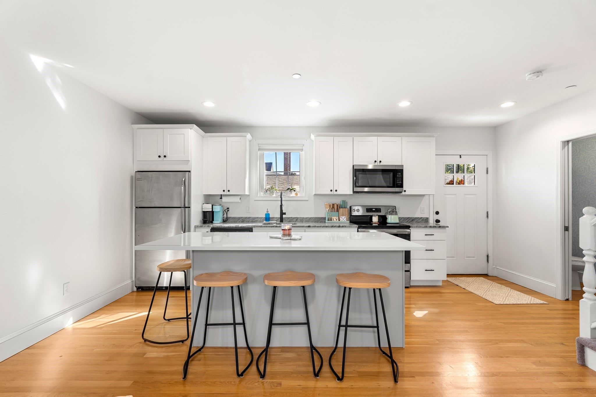 224 Court Street #3, New Bedford, MA, 224 Court Street #3, New Bedford, MA Photo #4