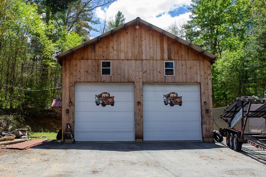 8 Oakwood Rd, Brimfield, MA Photo #29