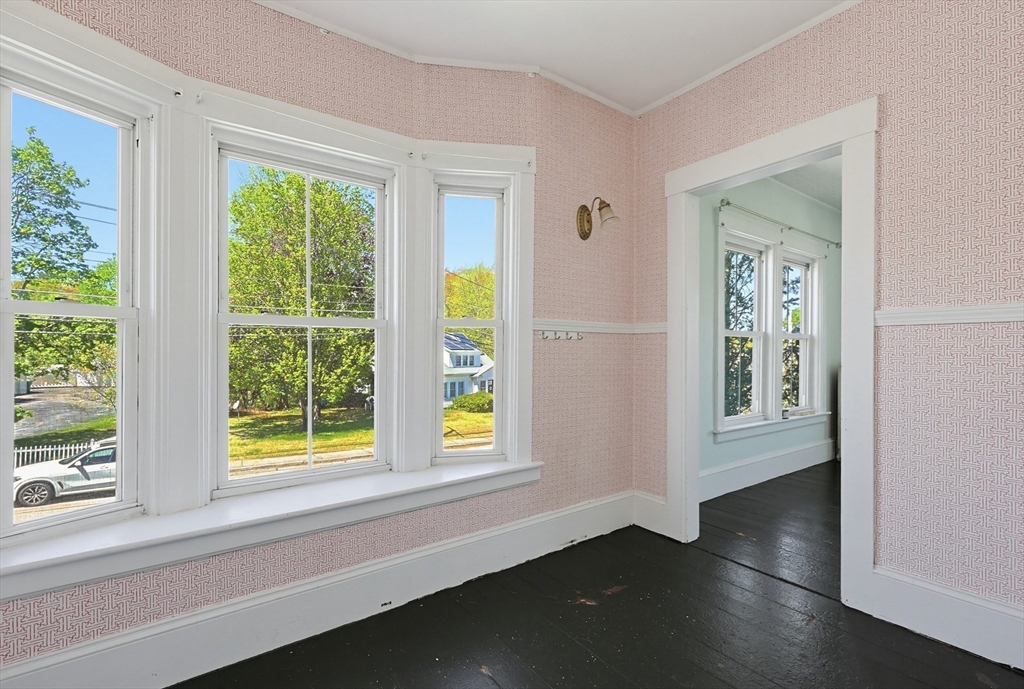 24 Main St, Upton, MA Photo #32