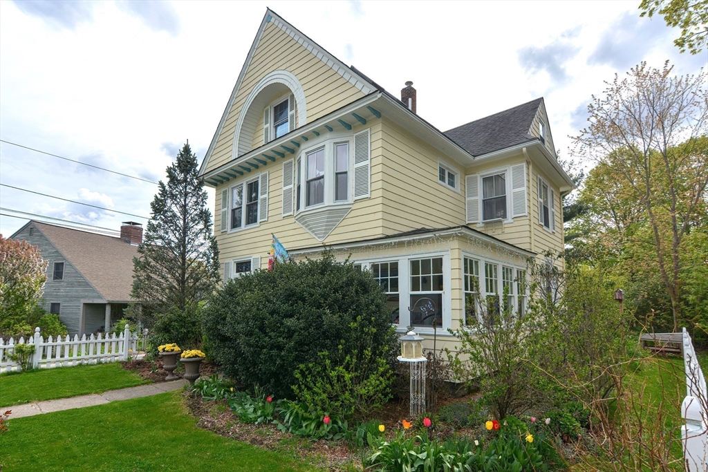 24 Main St, Upton, MA Photo #39