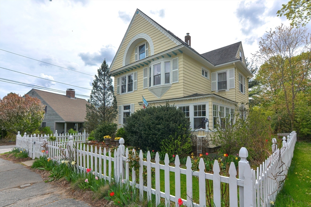 24 Main St, Upton, MA Photo #38