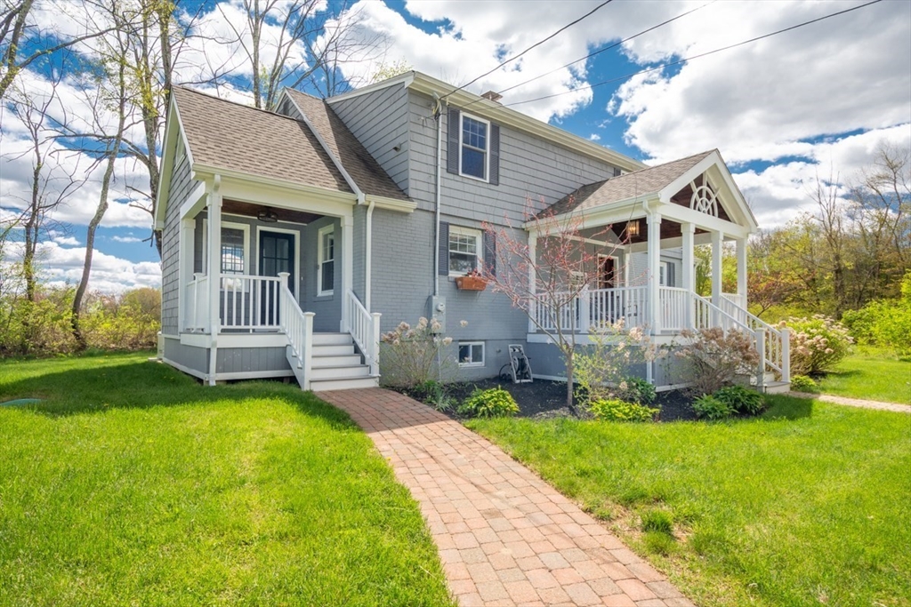 3 Walters Dr, Oxford, MA Photo #3