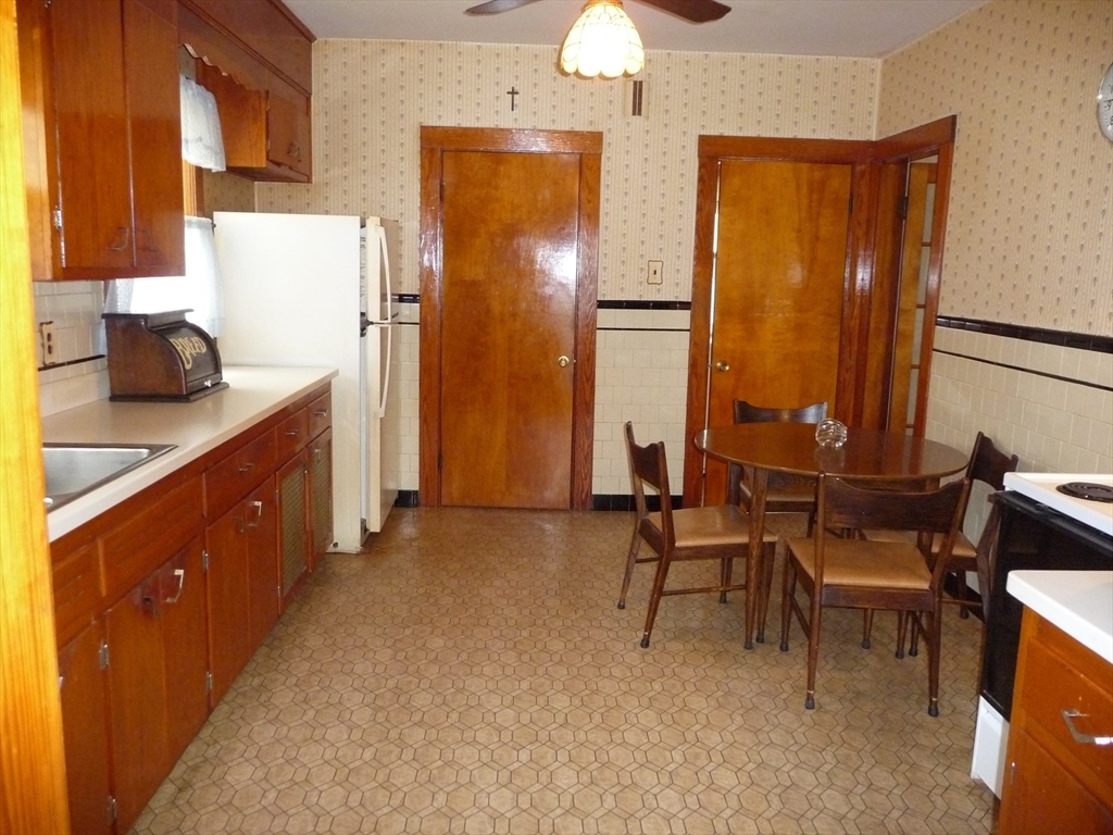 103 Westminster Ave, Watertown, MA Photo #3