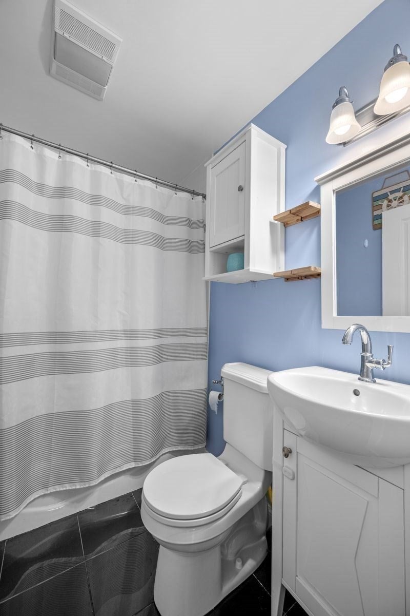 26 Village Street Unit 3, Marblehead, MA, 26 Village Street Unit 3, Marblehead, MA Photo #17