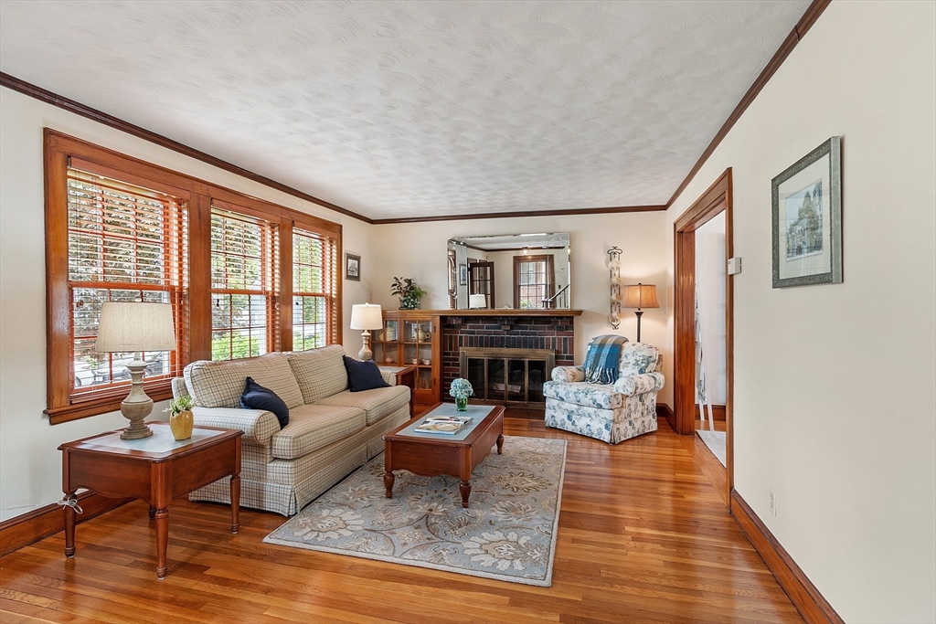 14 Glendale Ave