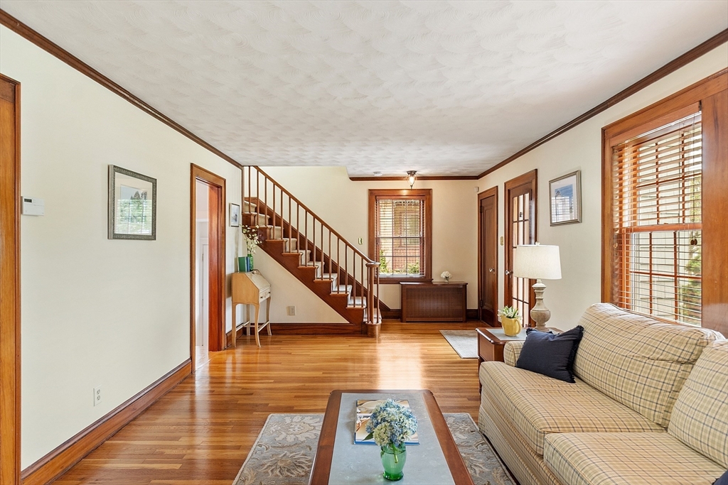 14 Glendale Ave