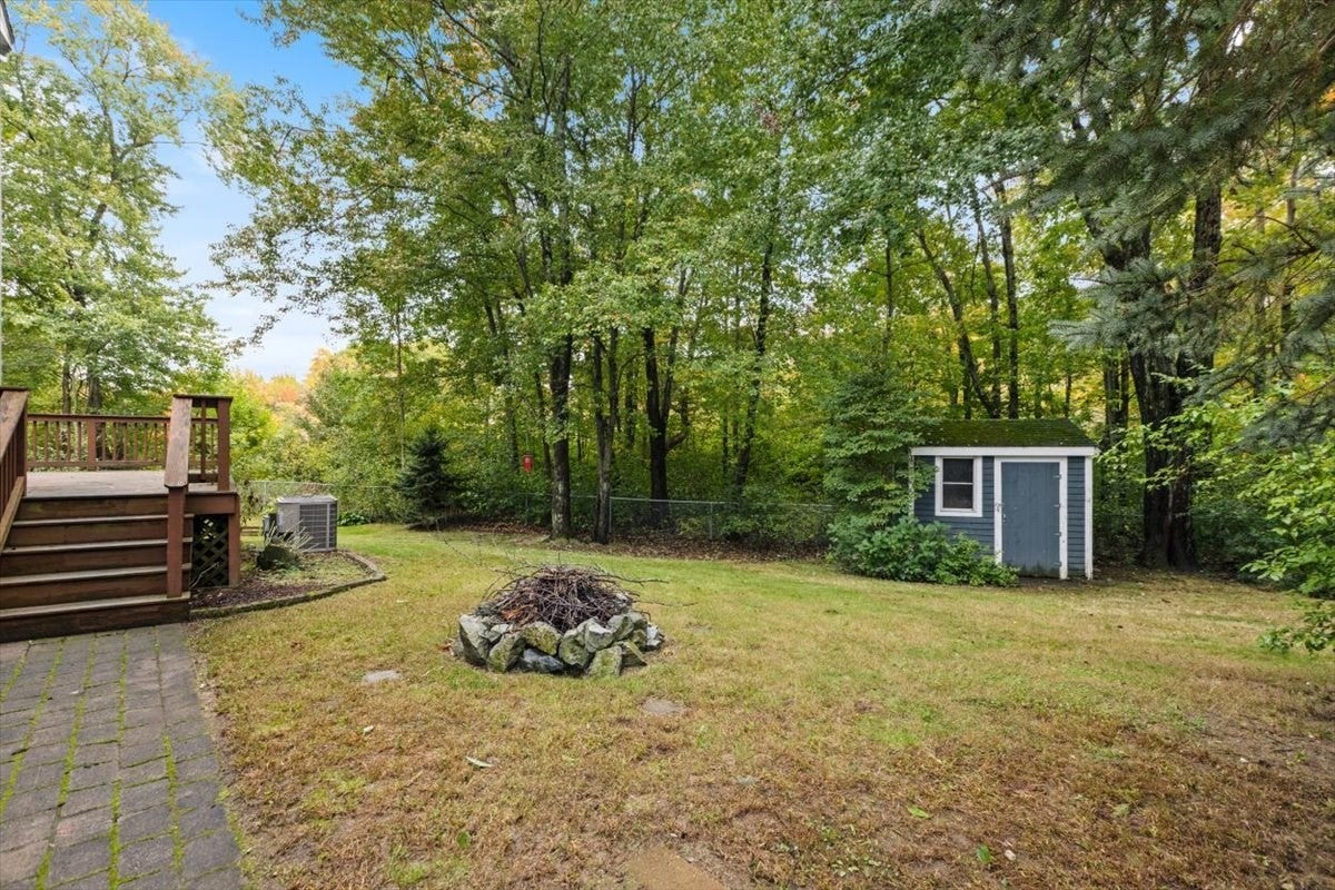 22 Riverbank Circle #22, Haverhill, MA Photo #36