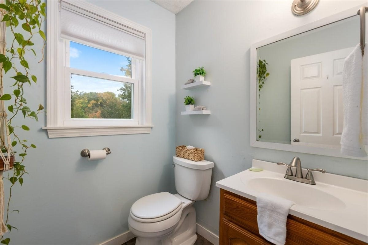 22 Riverbank Circle #22, Haverhill, MA Photo #12