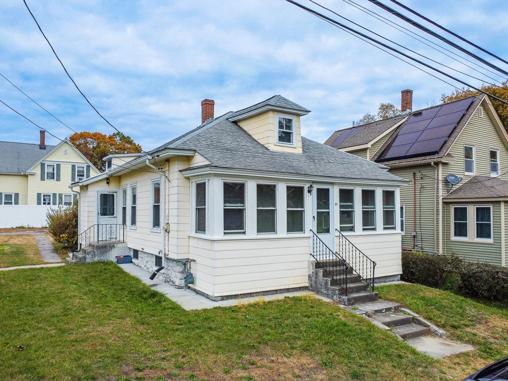 89 Edgewood Ave