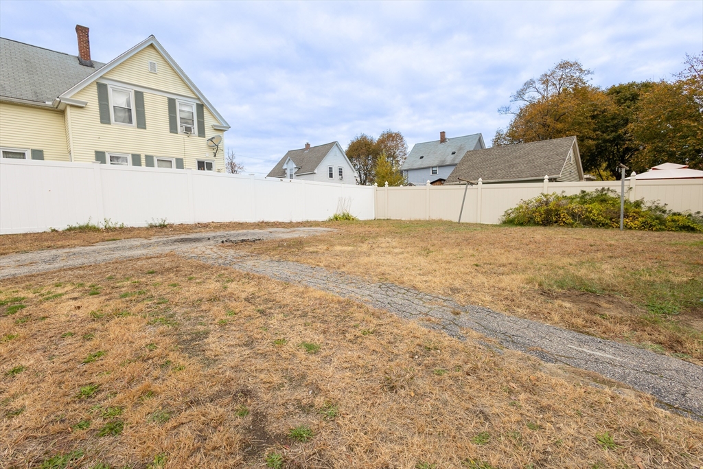 89 Edgewood Ave