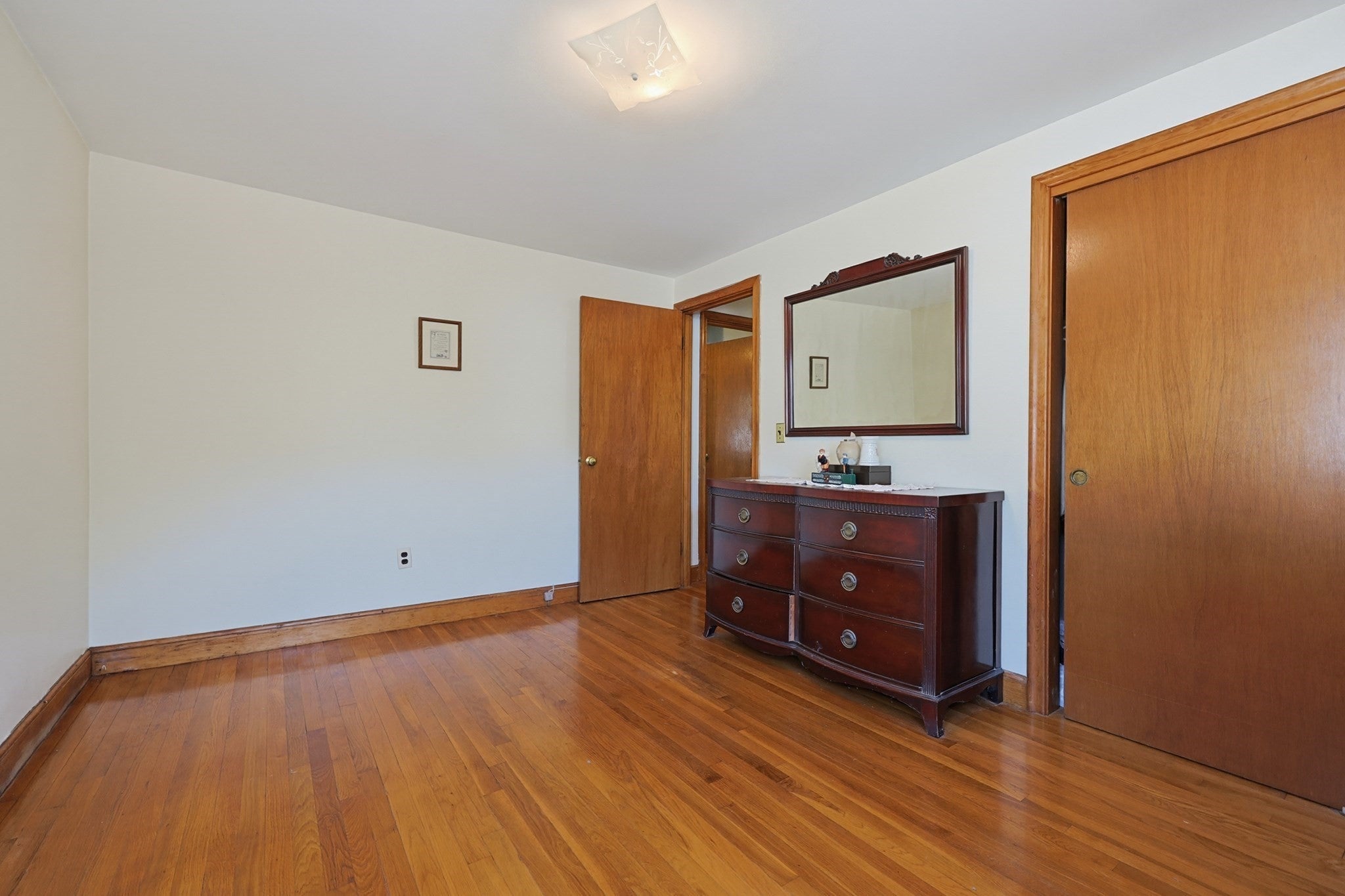 10 Meyer St, Boston, MA Photo #22