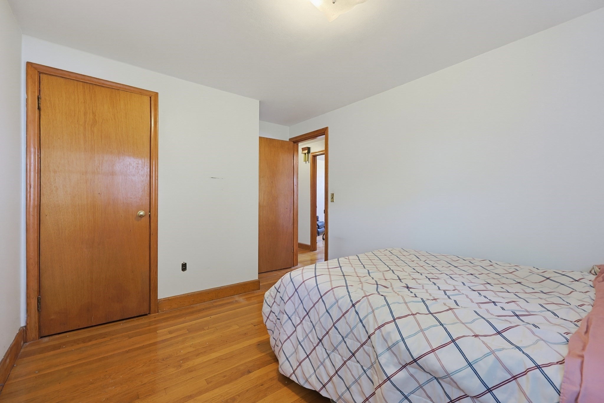 10 Meyer St, Boston, MA Photo #20