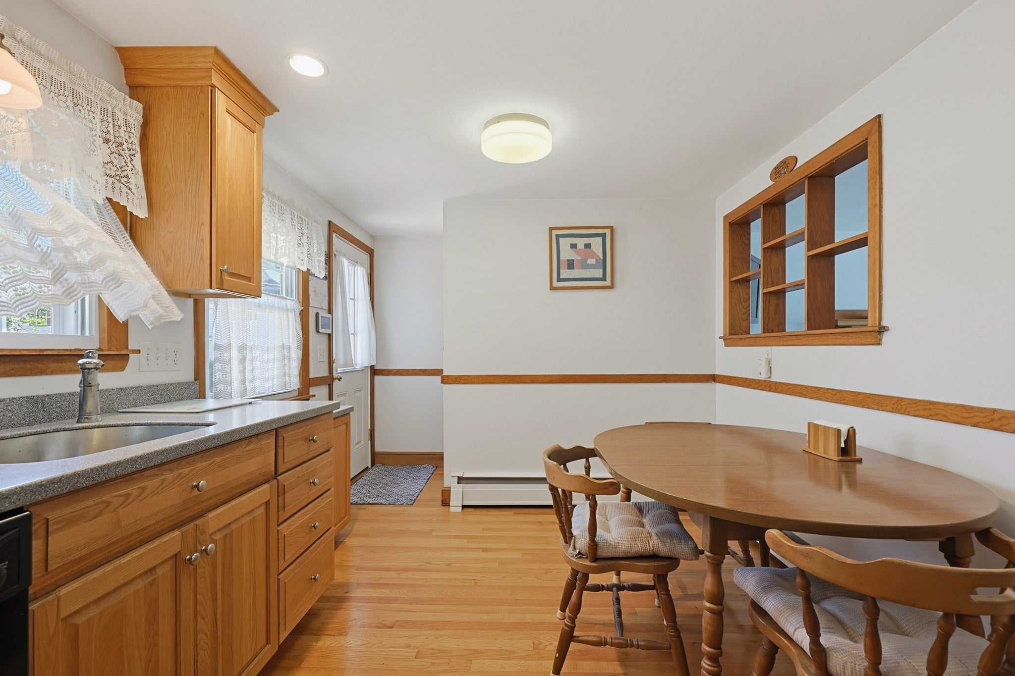 10 Meyer St, Boston, MA Photo #9
