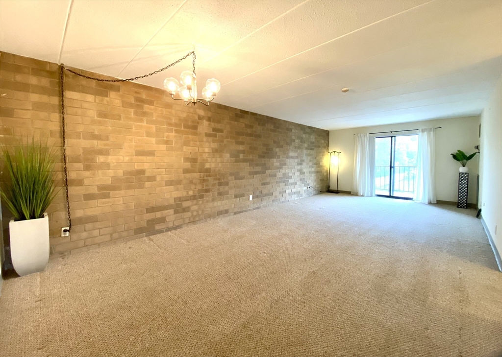 175 Quincy Shore Dr 24