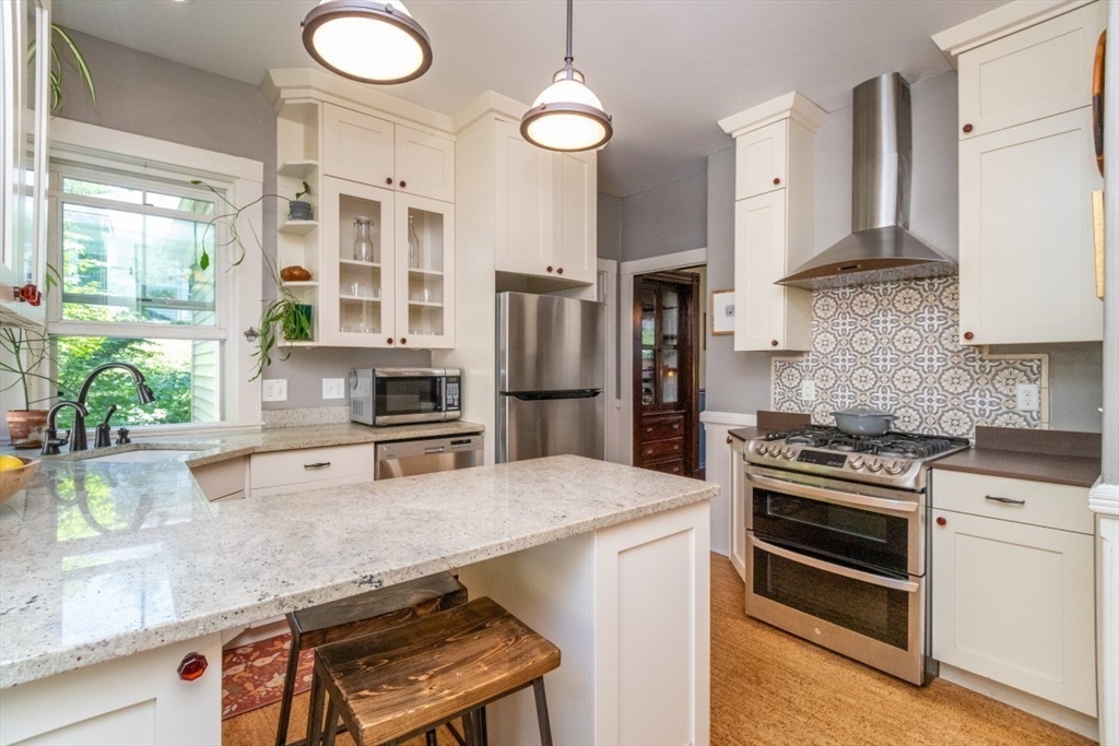 40 Ivory St