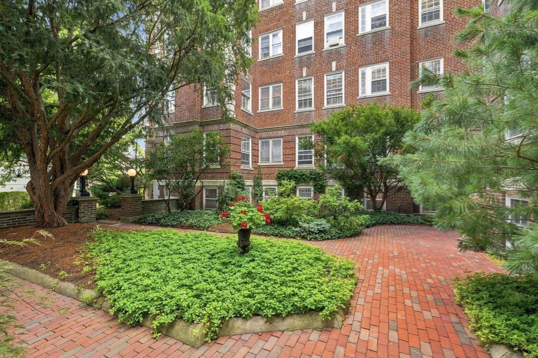 43 Linnaean ST #2A, Cambridge, MA, 43 Linnaean ST #2A, Cambridge, MA Photo #36