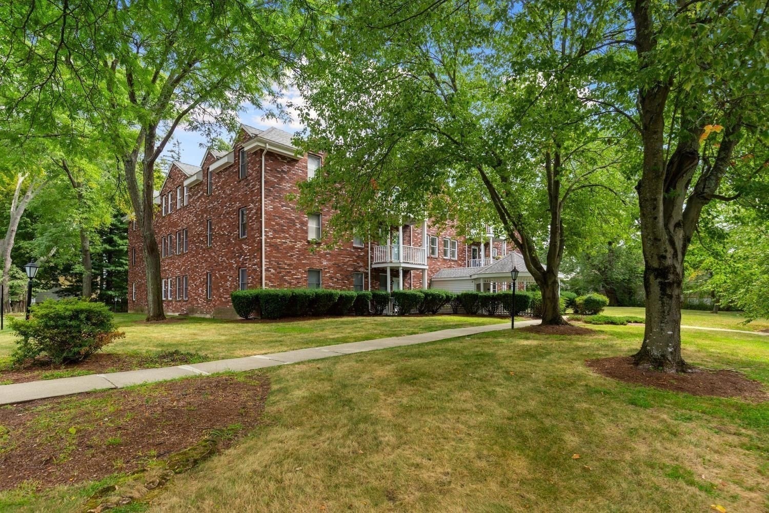19 Paris St #203, Medford, MA, 19 Paris St #203, Medford, MA Photo #22
