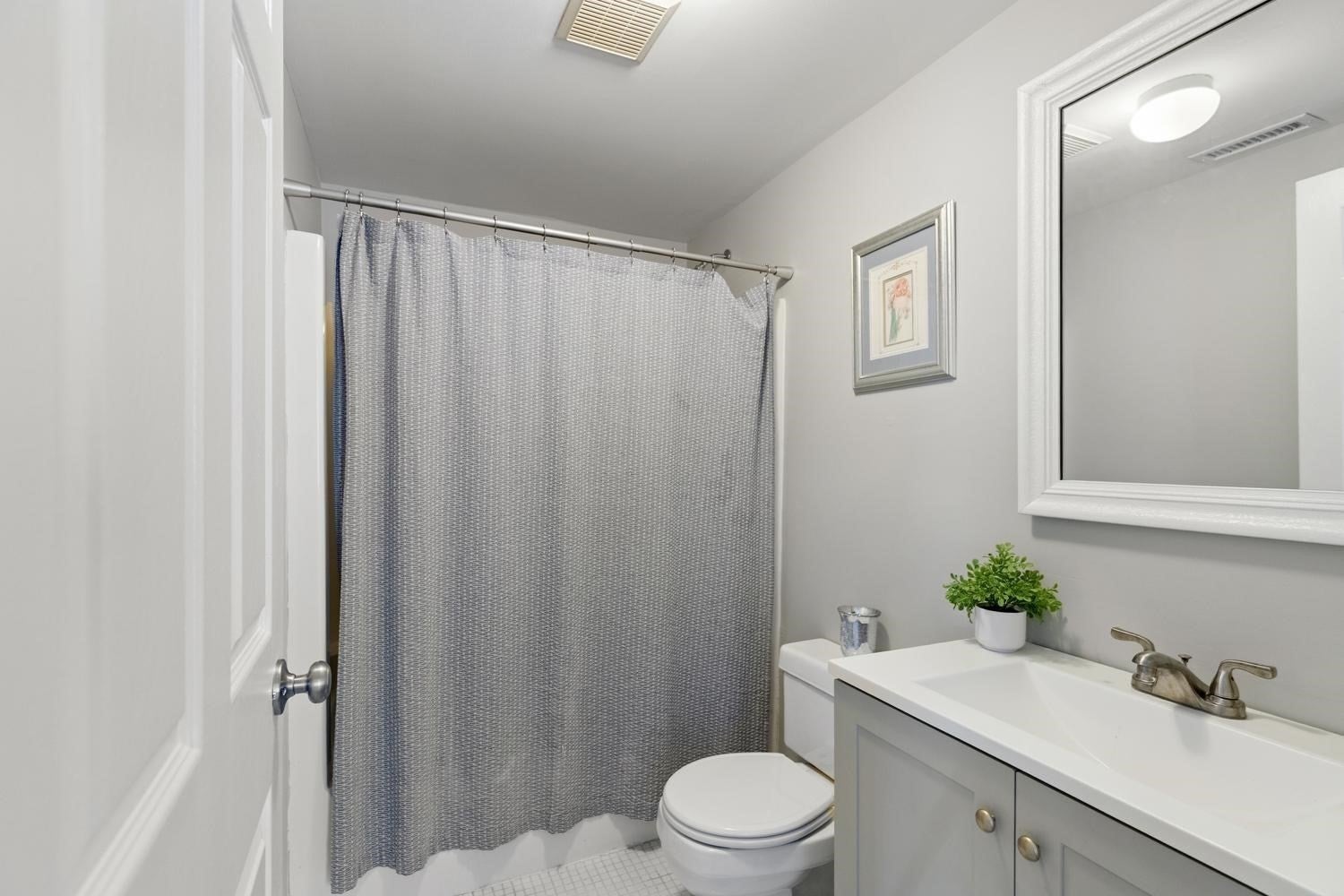 19 Paris St #203, Medford, MA, 19 Paris St #203, Medford, MA Photo #14