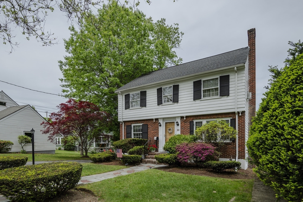 8 Carlson Circle