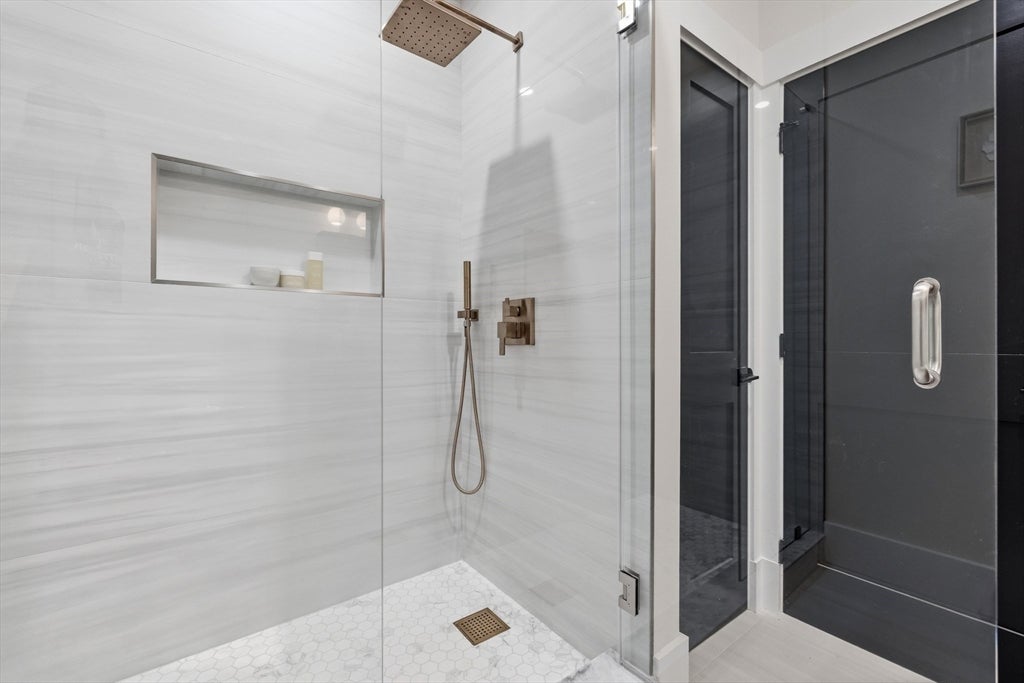 17 Holmes ST #1, Quincy, MA Photo #17