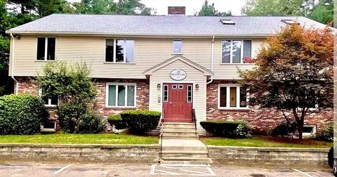 32 Hilltop Ln 2 Easton MA 02375