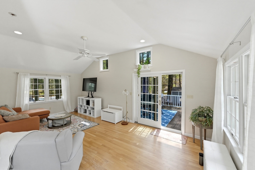 117 Pelham St, Pembroke, MA, 117 Pelham St, Pembroke, MA Photo #9