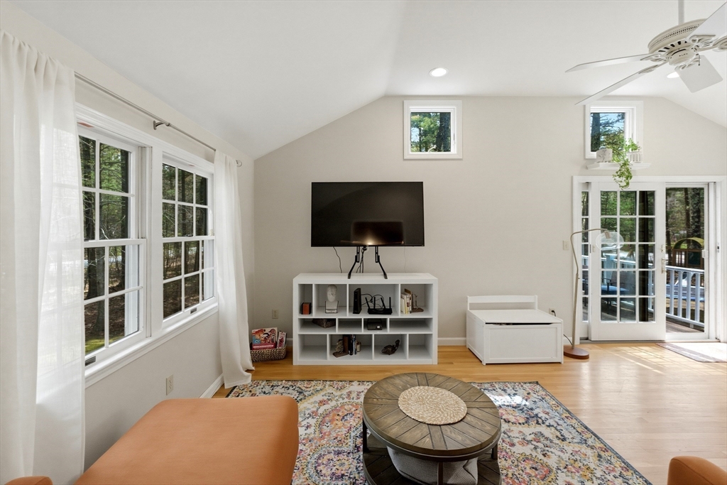 117 Pelham St, Pembroke, MA, 117 Pelham St, Pembroke, MA Photo #12