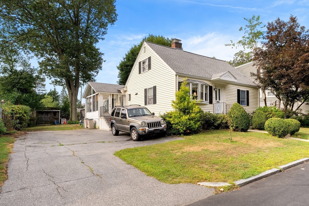 49 Butler Ave
