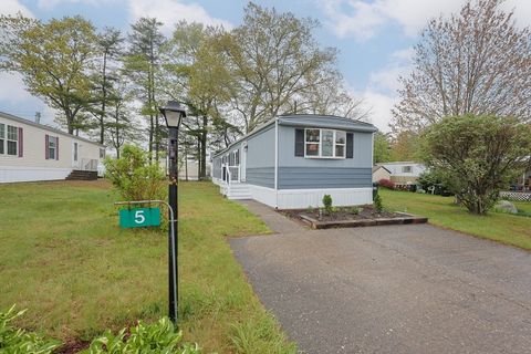 5 Debby Lane Raynham MA 02767