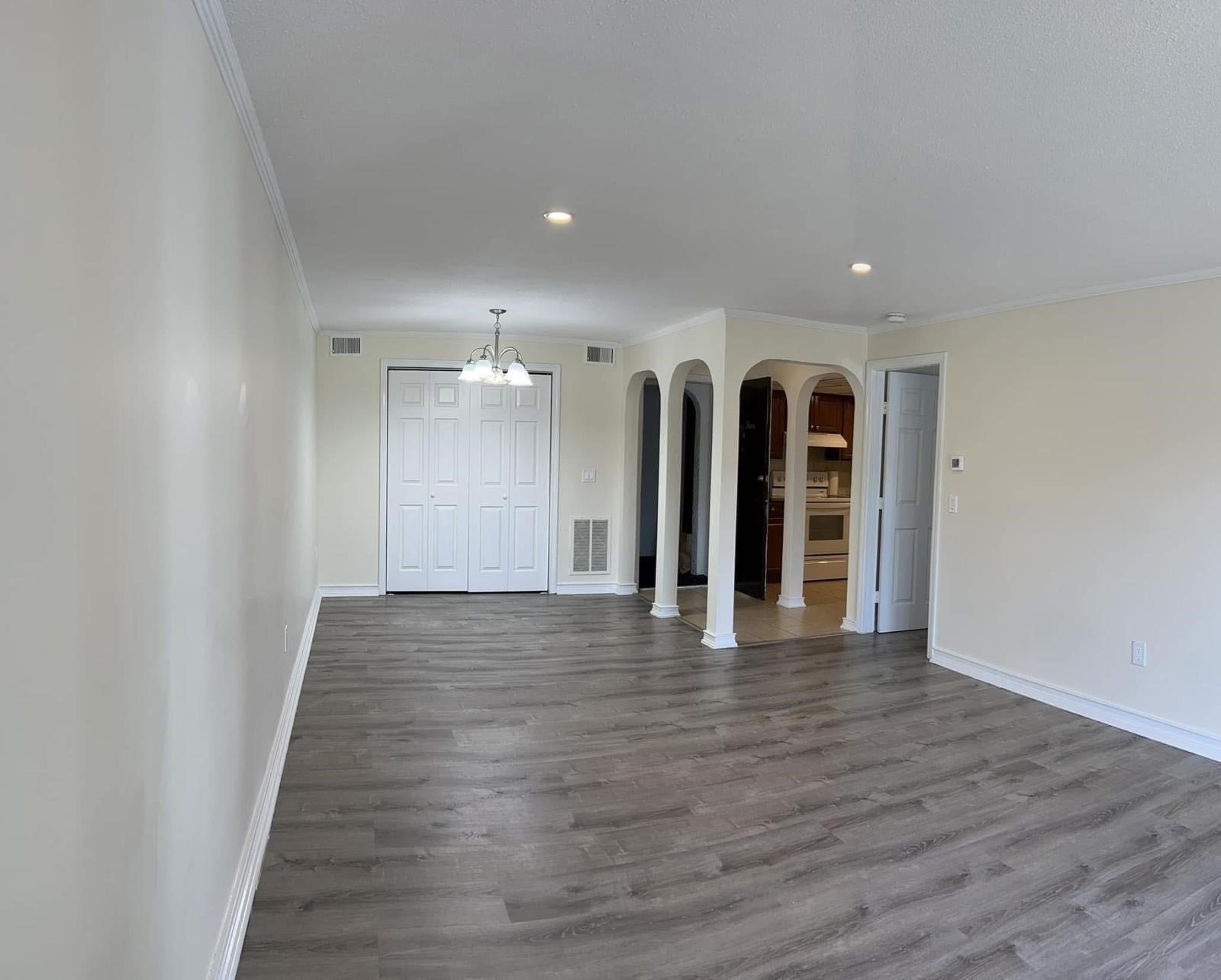 6 Shadowbrook Ln #34, Milford, MA, 6 Shadowbrook Ln #34, Milford, MA Photo #4