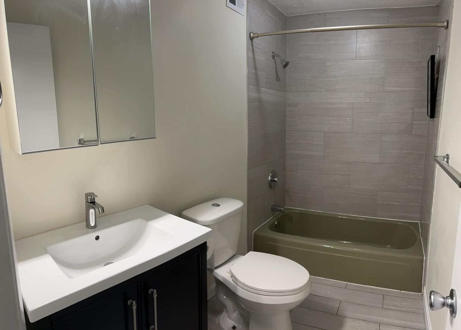 6 Shadowbrook Ln #34, Milford, MA, 6 Shadowbrook Ln #34, Milford, MA Photo #11