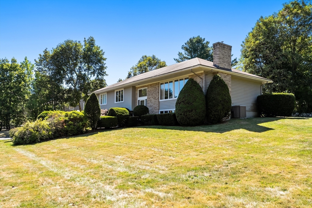10 Idylwilde Rd