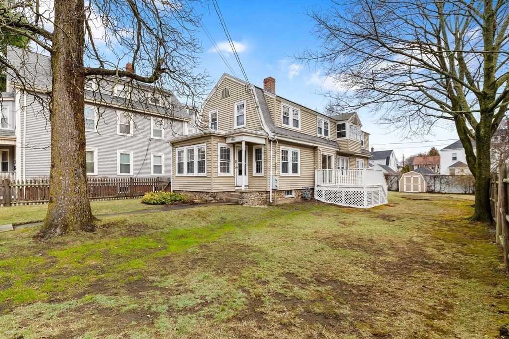 1088 Main Street 1088