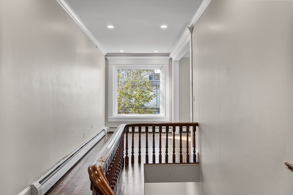 62 Chestnut Street 2