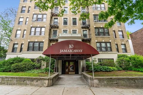 Photo of 10 Jamaicaway #8, Boston, MA 02130 (MLS # 73462117)