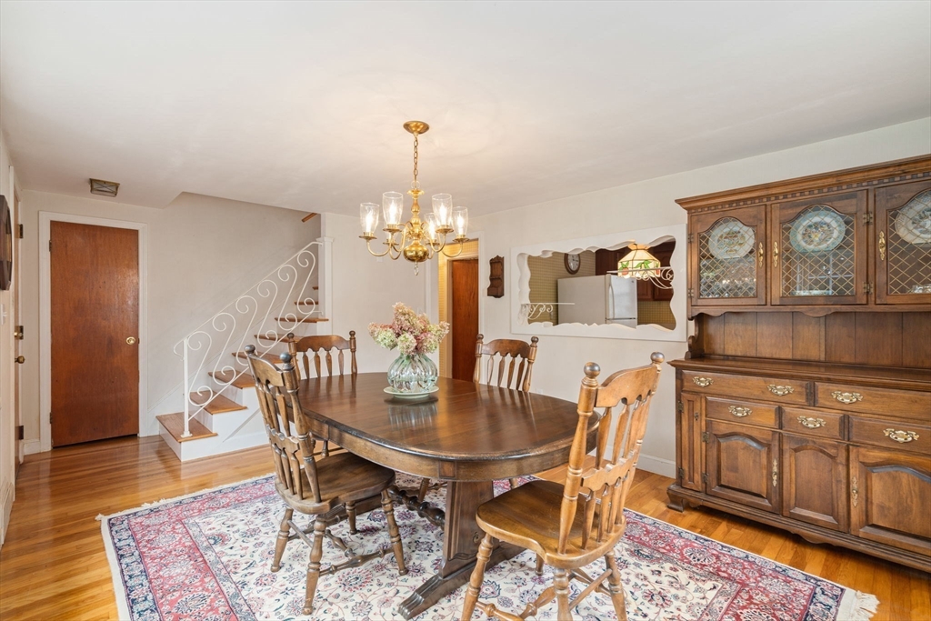 16 Winthrop Ave
